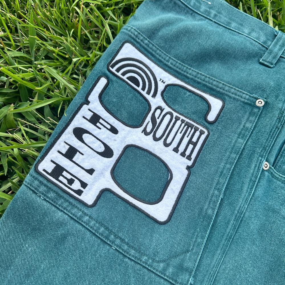 SOLD  Y2K gem 💚 Vintage South Pole Jeans